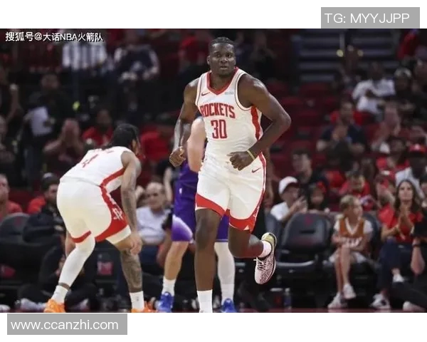 火箭队对阵骑士队詹姆斯在比赛中意外零助攻引发热议