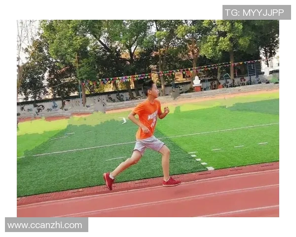 张娜专访：从绿茵场到人生舞台的足球旅程回顾与感悟