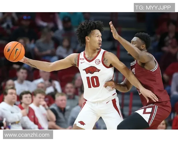 杰登艾维的篮球之路:从大学明星到NBA新星的成长历程 杰登艾维的篮球之路:从大学明星到NBA新星的成长历程